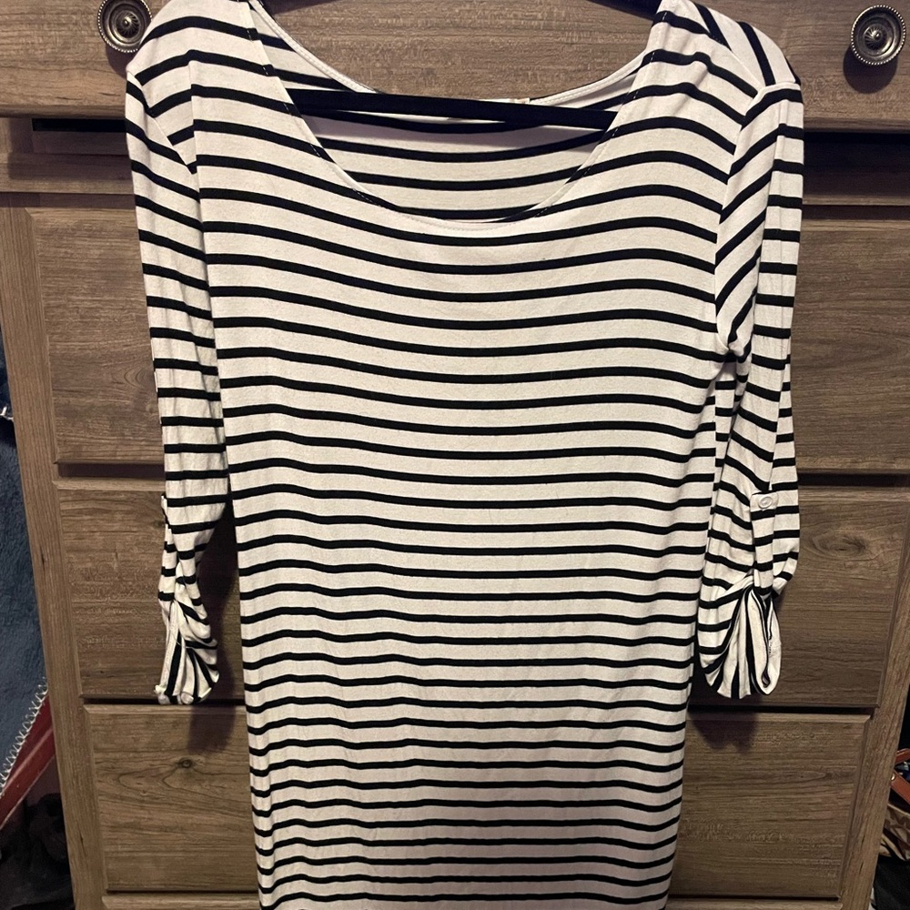 Heart & Hips Mini Dress with 3/4 sleeves size medium